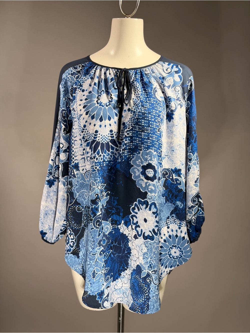 Black Label Blue Floral Paisley Tunic Top (r7t)